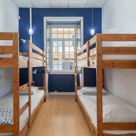 Le Penguin Hostel Faro Dış mekan fotoğraf
