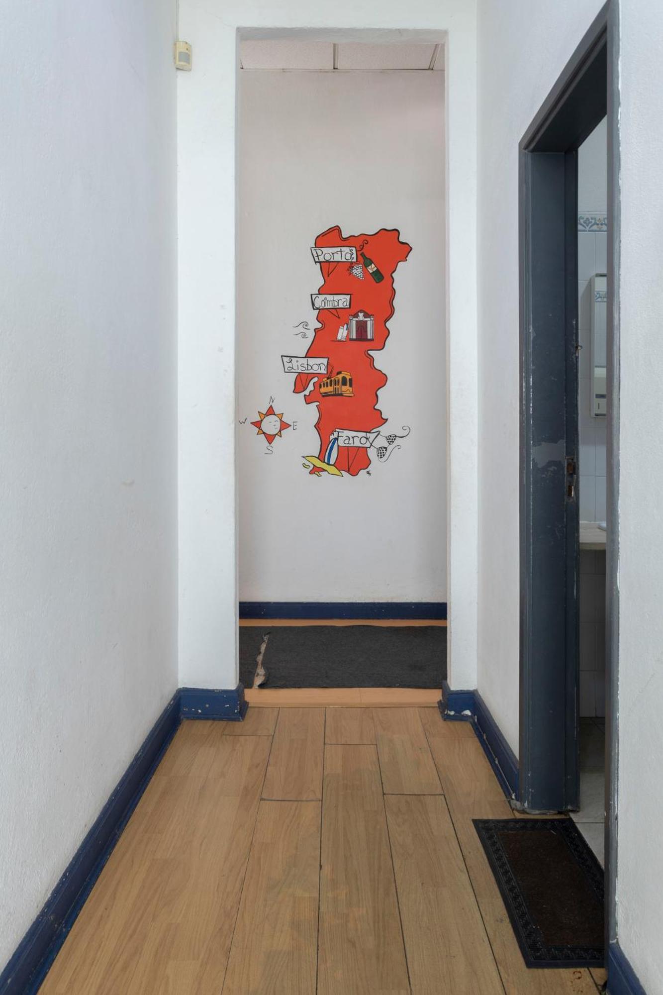 Le Penguin Hostel Faro Dış mekan fotoğraf